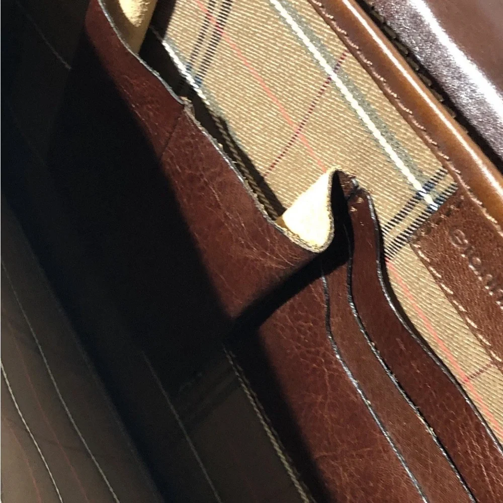 Gianni Conti Vera Pelle Genuine Leather Briefcase Messenger Bag With Key